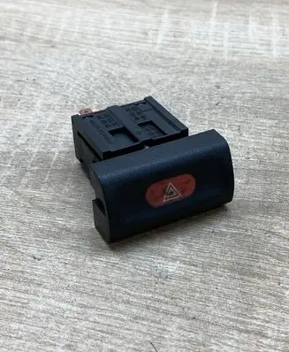 Opel Vectra B Hazard light switch 90565714 90493804