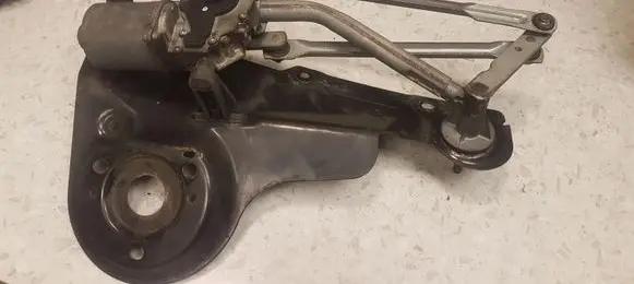 Ford Fiesta Front wiper linkage 2S6111009 471328