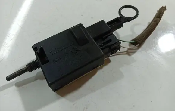 Renault Scenic II - Grand scenic II Central locking motor 8200119686