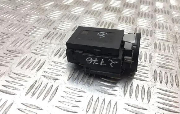 Volkswagen PASSAT B6 Ignition lock 3C0905843M