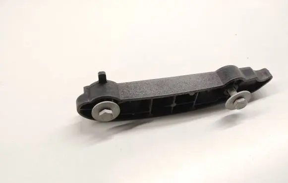 Front bumper mounting bracket