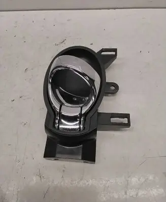 Rear door interior handle