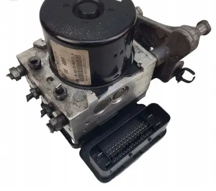 Mercedes-Benz C W204 ABS Pump A1729014000