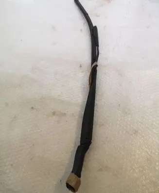 Ford Mustang VI Front wiper blade arm FR3B17C495AA