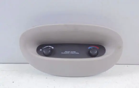 Chevrolet Caravan Air conditioning/heating control unit 4685797AA