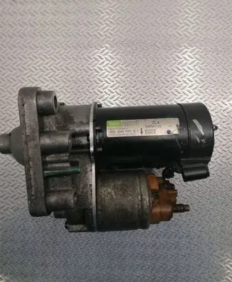Peugeot 206 Starter motor D6RA110 12G60268F0