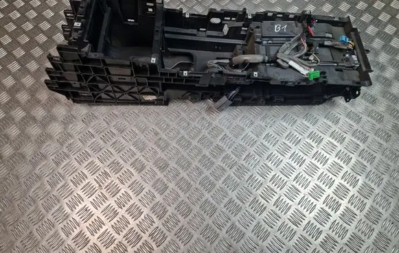 Jaguar F-Pace Center console MK83045J40A