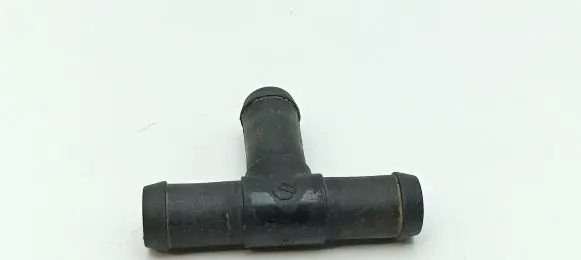 Mercedes-Benz S W116 Engine coolant pipe/hose
