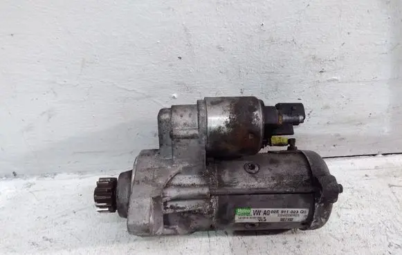 Volkswagen PASSAT B7 Starter motor 02E911023Q