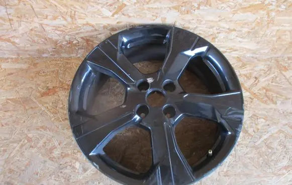 R17 alloy rim