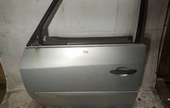 Renault Espace - Grand espace IV Front door pilkos