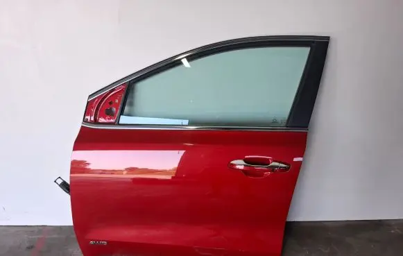 KIA Sportage Front door