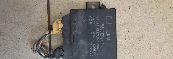 Renault Laguna III Parking PDC control unit/module 259901202R 304582