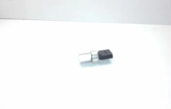 Air conditioning (A/C) pressure sensor