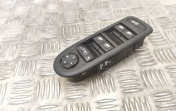 Peugeot 508 RXH Electric window control switch 98026364ZD