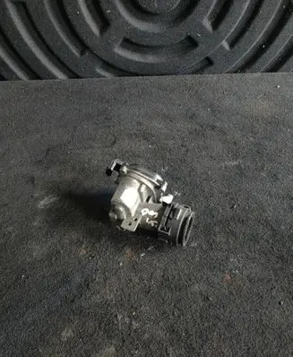 Nissan Qashqai Throttle valve 8200614985