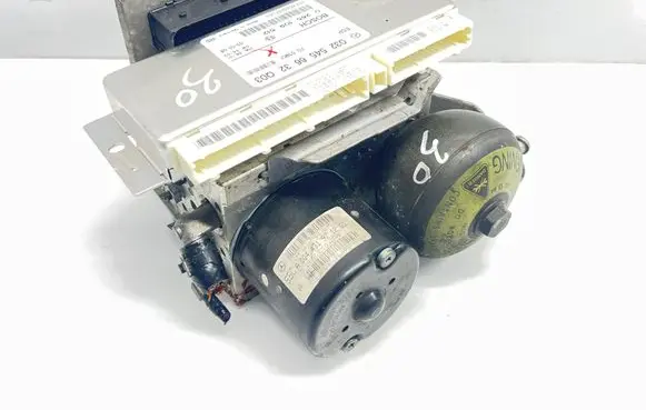 Mercedes-Benz E W211 ABS Pump 0265250045 A0044319712