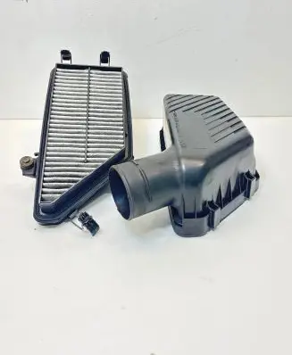 Honda Prelude Air filter box