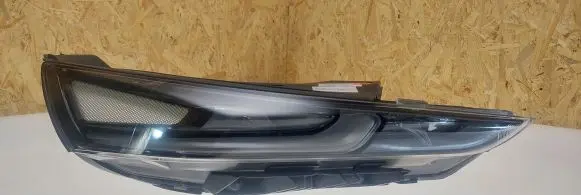 Hyundai Santa Fe Headlight/headlamp 3864205