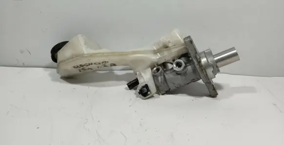 Nissan Qashqai Master brake cylinder 0204796652 782045
