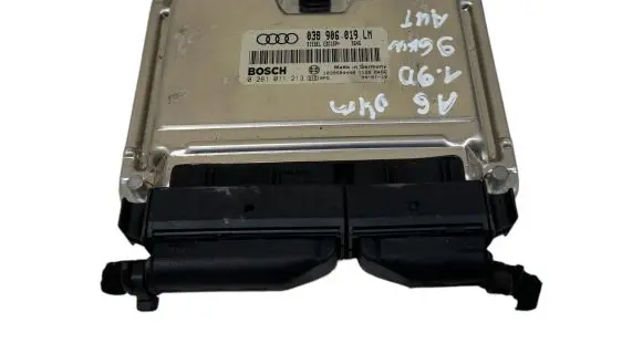 Audi A6 S6 C6 4F Engine control unit/module 038906019LM 0281011213 1039S04448