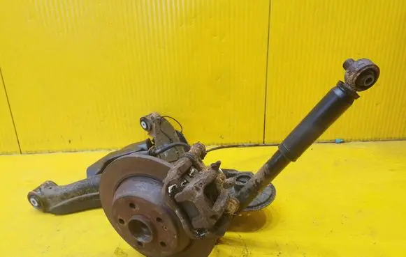 Mercedes-Benz V Class W447 Rear wheel hub spindle/knuckle A4474238598