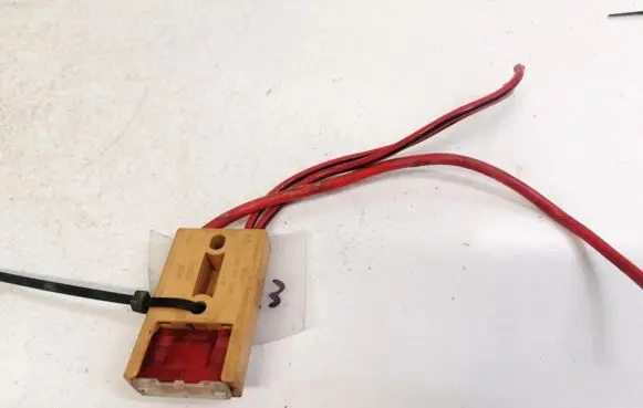 Audi A4 S4 B5 8D Fuse 8A0937530