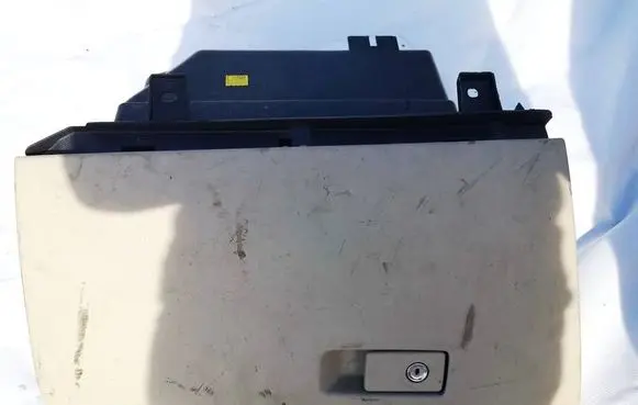 Volvo XC60 Glove box 30755651