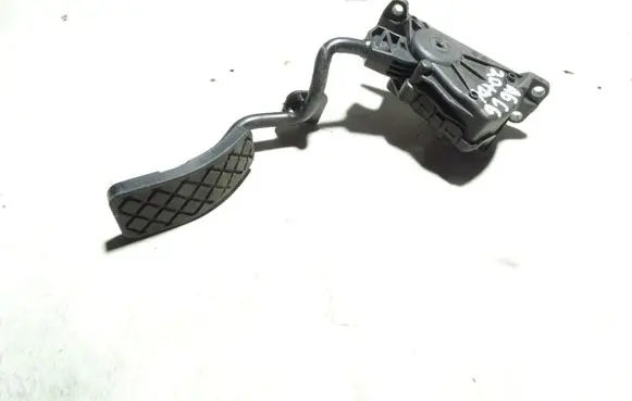 Audi A6 S6 C6 4F Accelerator throttle pedal 4F2721523 6PV00898402
