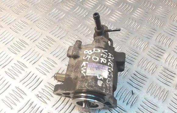 Toyota Avensis Verso Vacuum pump 0810002740