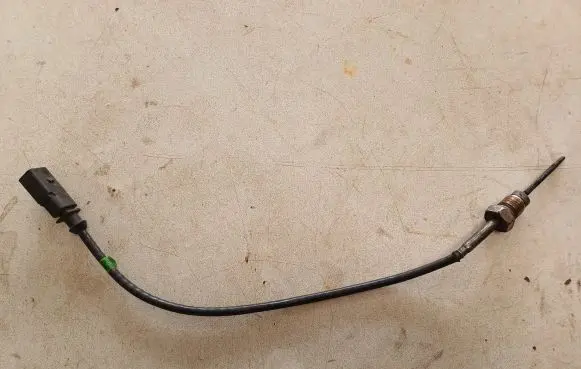 Audi A6 S6 C6 4F Exhaust gas temperature sensor 03L906088FH