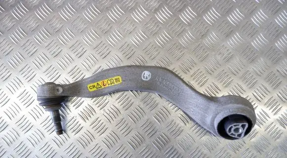 BMW 5 G30 G31 Front lower control arm/wishbone 6861162