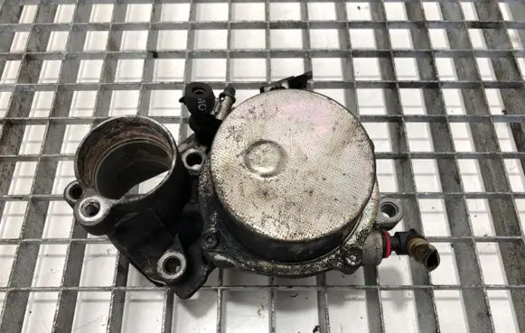 Peugeot Boxer Vacuum pump