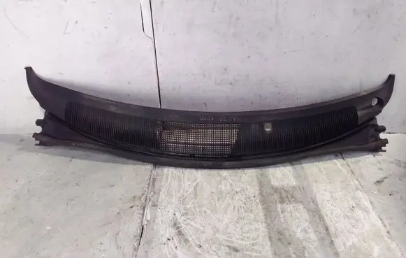 Wiper trim