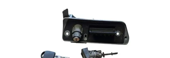 Volkswagen Caddy Tailgate/trunk/boot lock/catch/latch 2K0827565H 2K0827565J 2K0837167