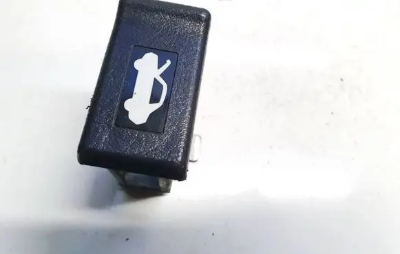 Honda CR-V Engine bonnet (hood) release handle
