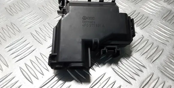 Audi A6 S6 C6 4F Positive wiring loom 4F0941824 4F0971981A