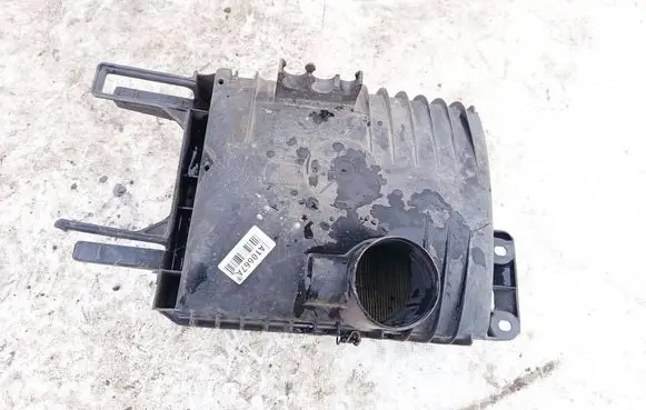 Air filter box