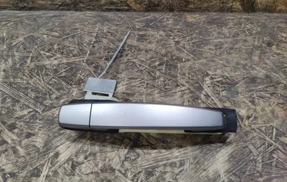 Chevrolet Captiva Front door exterior handle