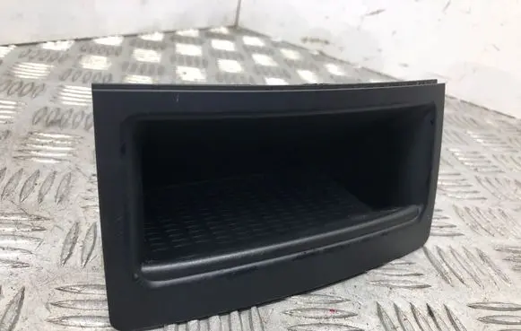 BMW 5 E60 E61 Dashboard storage box/compartment 7059956 314210000