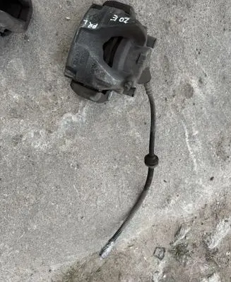 Renault Zoe Front brake caliper 368