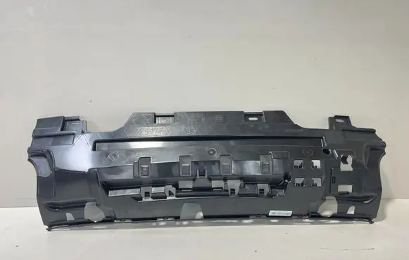 BMW M8 F91 F92 G14 G15 Rear bumper mounting bracket 8070741