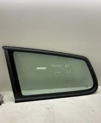 Volkswagen PASSAT B7 Rear side window