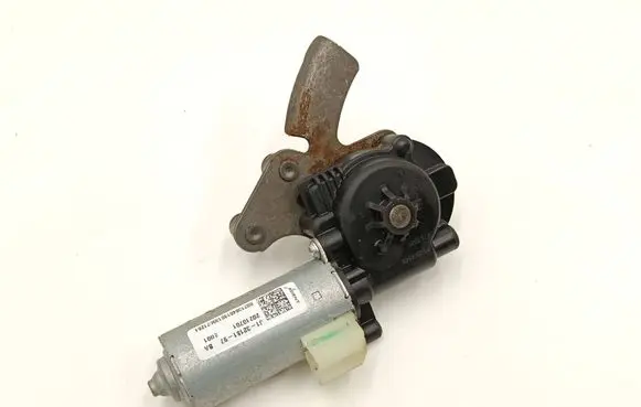 BMW 3 G20 G21 Seat adjustment motor P1265910107 0317379 210517C2