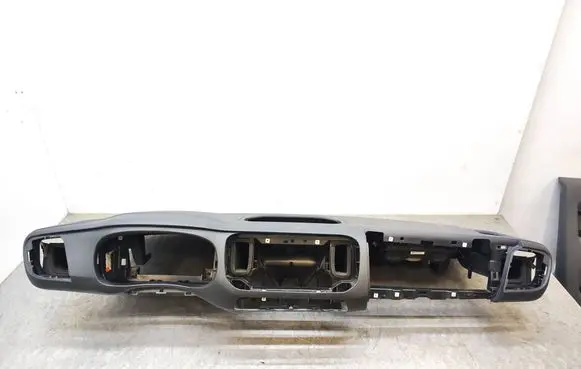 Toyota Proace Dashboard 9808364677 1684982X2D 9808173080