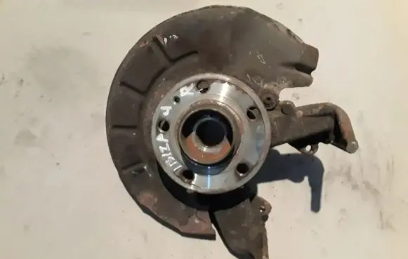 Seat Ibiza IV (6J,6P) Front wheel hub