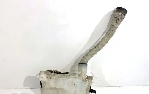 Citroen C4 I Picasso Windshield washer fluid reservoir/tank 9681875180
