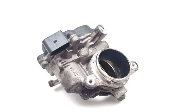 Volkswagen PASSAT B8 Electric throttle body valve 04L128058AA