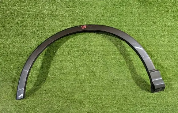 Audi Q3 F3 Front arch trim 
