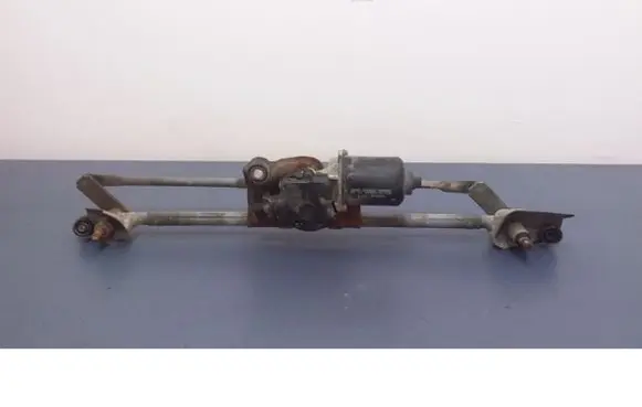 Lexus IS 200-300 Front wiper linkage and motor 85110-53030